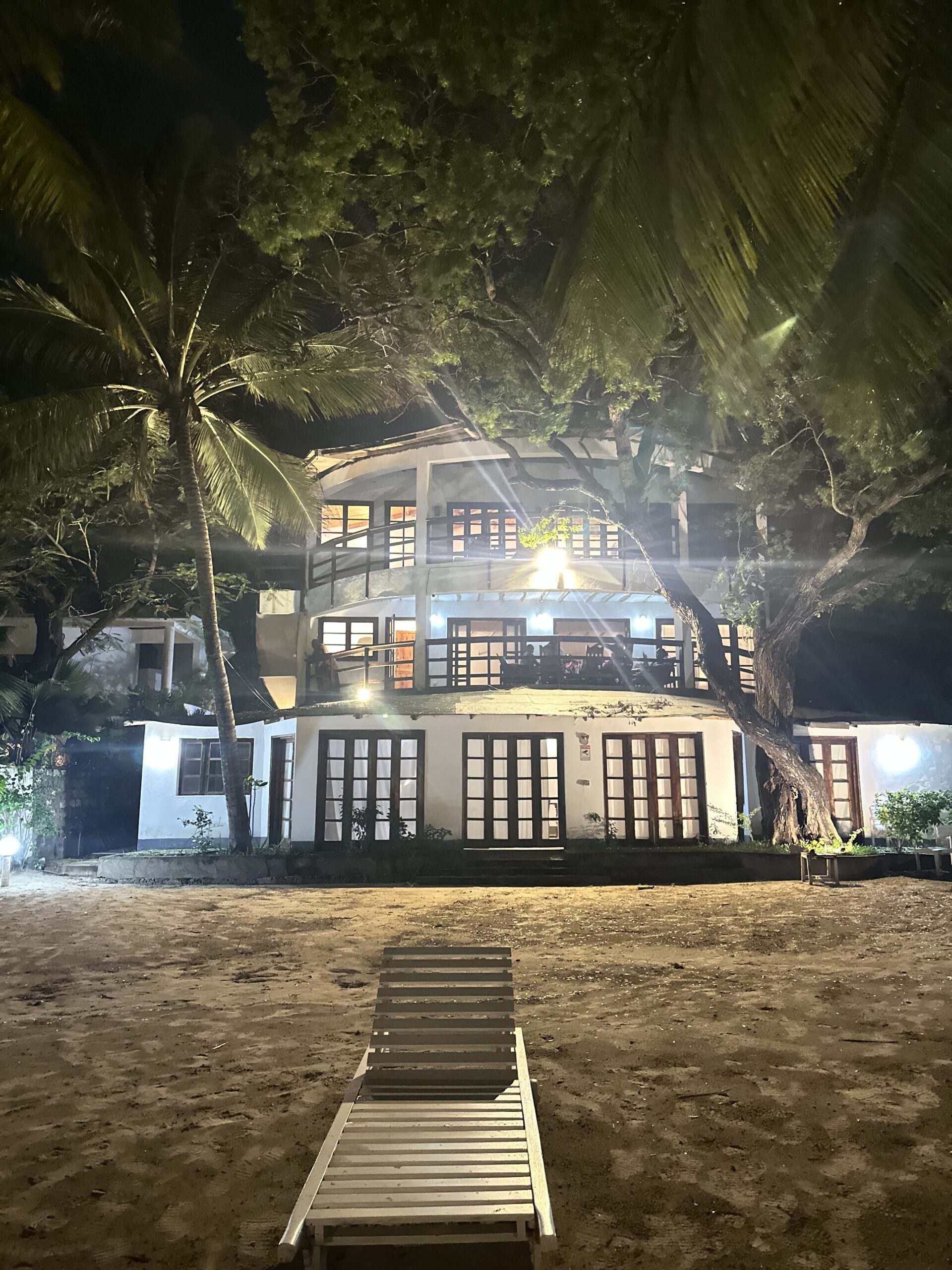 Studio Beachfront Apartment